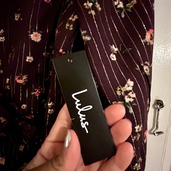 Lulus Purple floral wrap dress - Picture 4 of 6